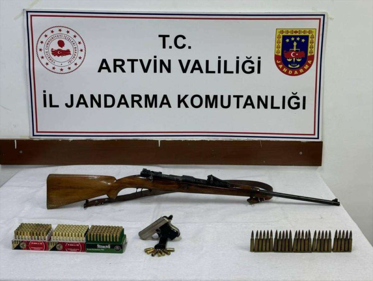 Ruhsatsız Silah Operasyonu! '2 Tabanca' ele geçirildi
