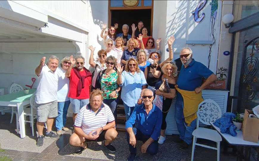 Yunanlılar Foça’ya Türkler adalara geliyor