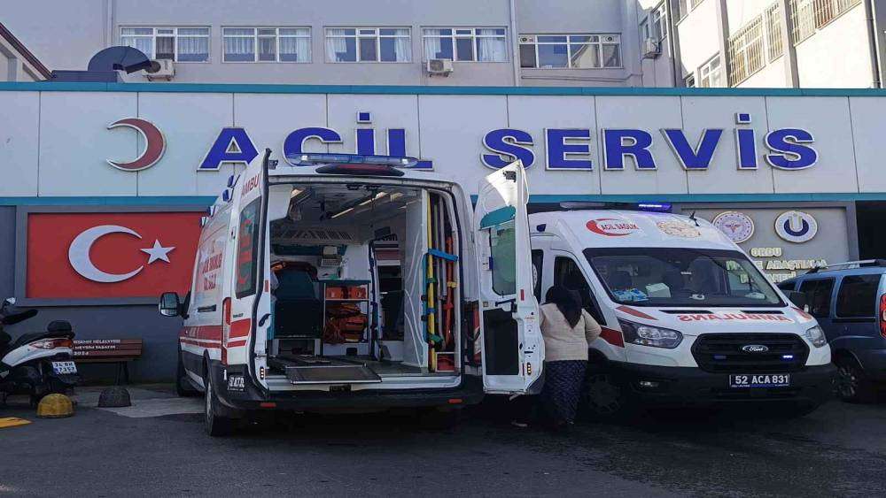 Ordu’da karbonmonoksit zehirlenmesi: 3 kişi hastaneye kaldırıldı
