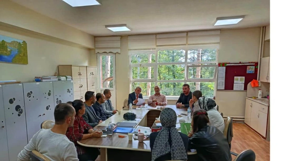 Piraziz İlçe Milli Eğitim Müdürü Yunus Aydın’dan Okul Ziyaretleri