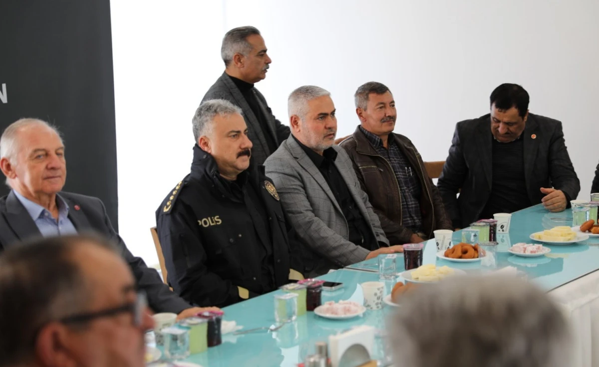 Manisa İl Tarım Orman Müdürü Merhum Ağabeyi İçin Lokma Hayrı Yaptı