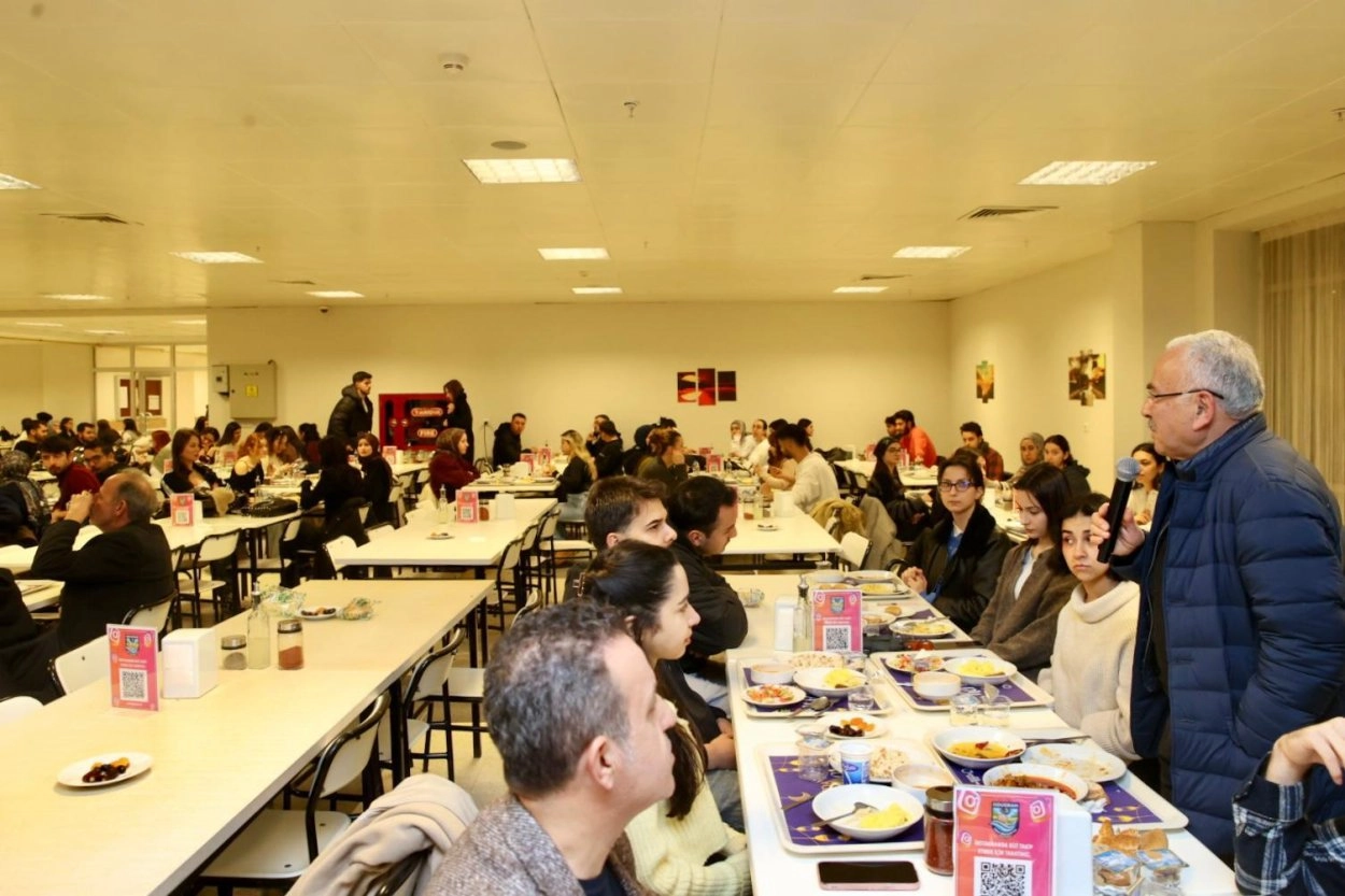 Ordu’da Başkan Güler’den öğrencilere ramazan iftarı