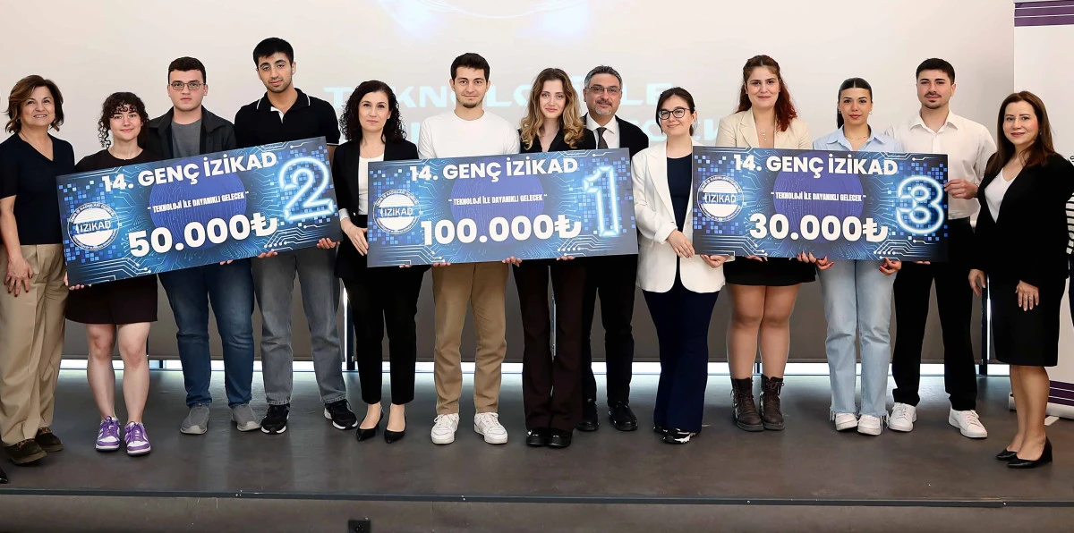 Genç girişimcilerin projeleri ödül aldı