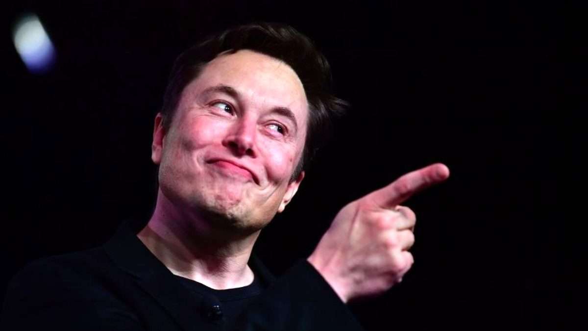 Elon Musk: Serveti dört ayda üçe katlanan Tesla ve SpaceX kurucusu, ilk kez milyarderler listesinde...