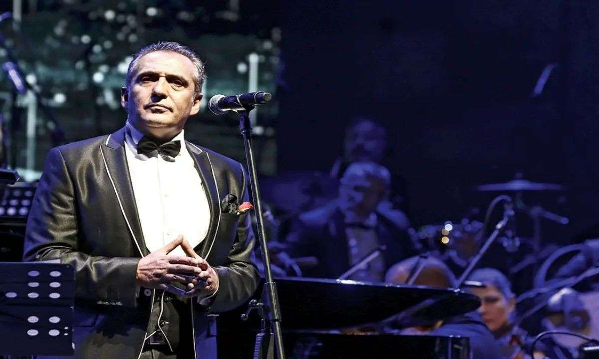 Özel'e mektup yazdı: Sanatla birleşelim! 
