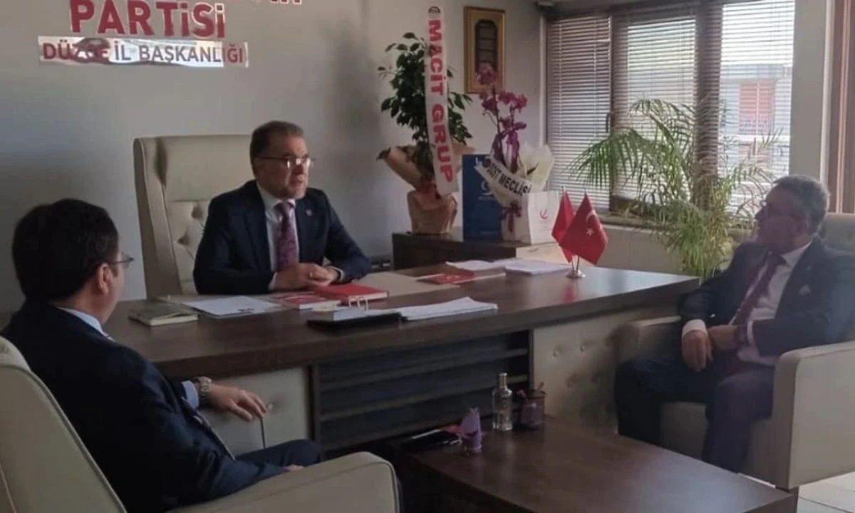 Yeniden Refah Partisi Düzce İl Başkanlığı, Genel Başkan Yardımcısı Nureddin Gül'ü ağırladı