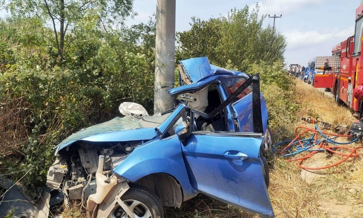Beton Direğe Çarptı: 2 Çocuk Hayatını Kaybetti