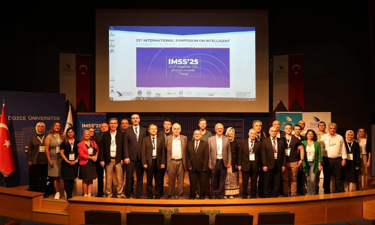 Düzce Üniversitesi Evinde 13. IMSS Akıllı Sistemler