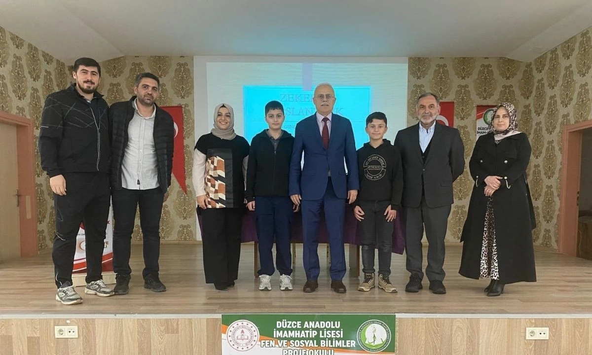 Arslantürk İmam Hatip Öğrencilerine Tavsiye Verdi