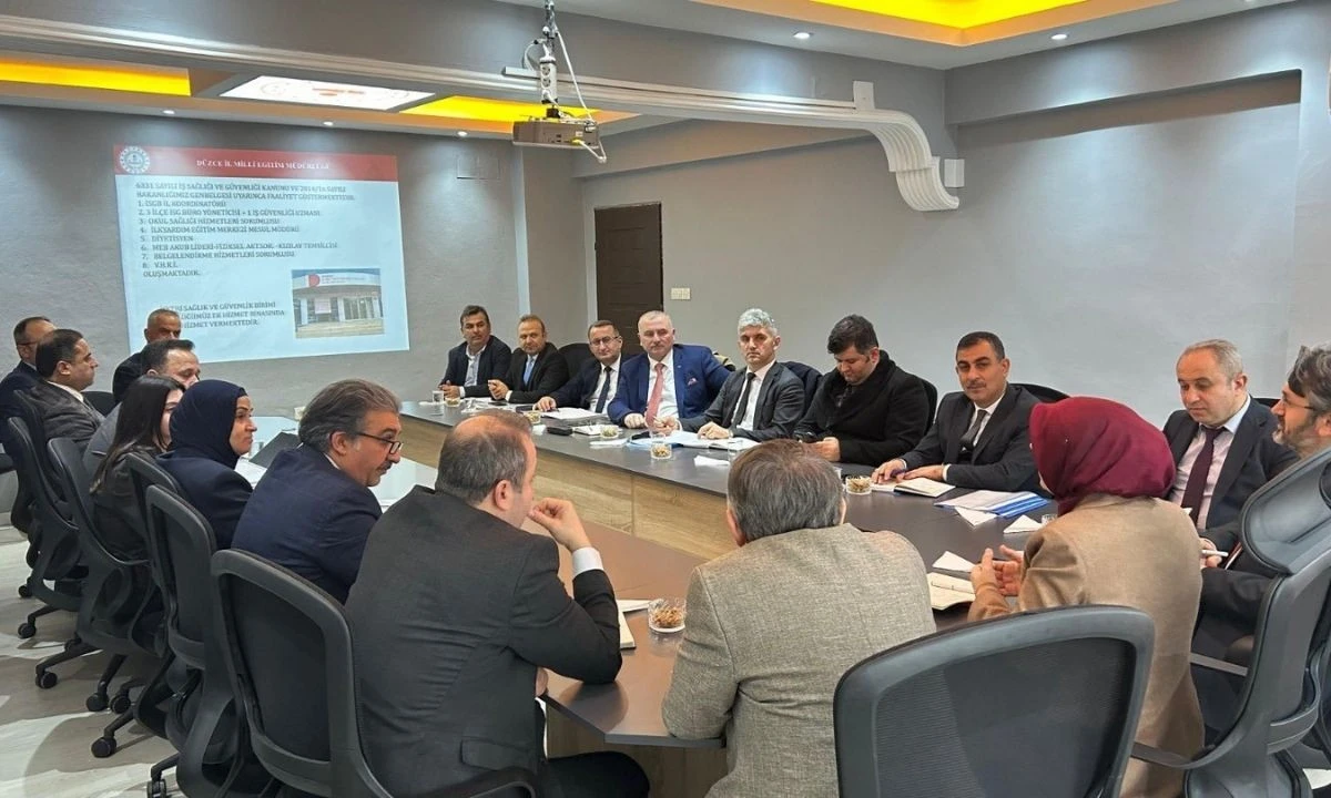 İlçe milli eğitim müdürleri bir araya geldi
