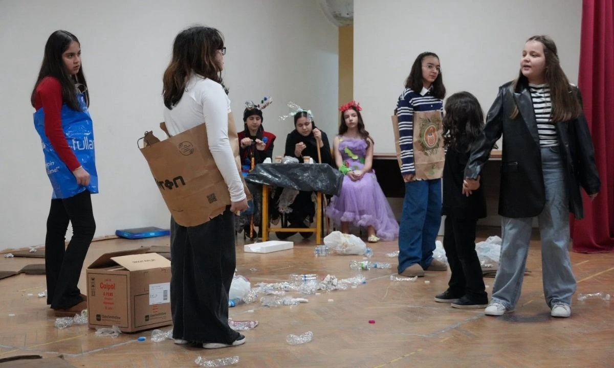 Plastik Rüyalar Düzce Gençlik Merkezi