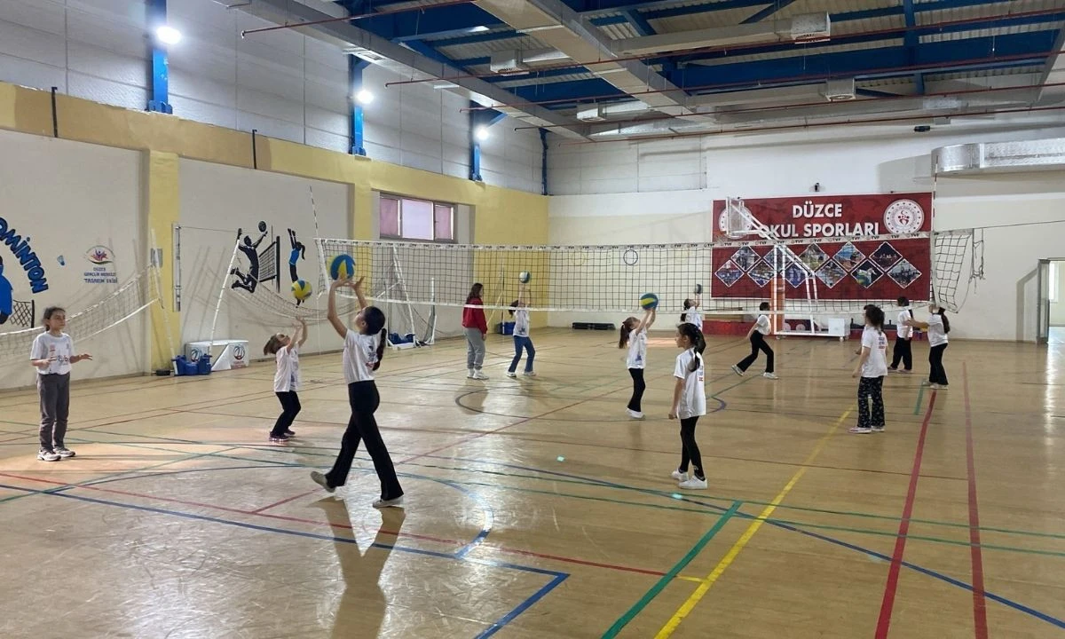 Düzce'de GSB Kış Spor Okulları Eğitimi