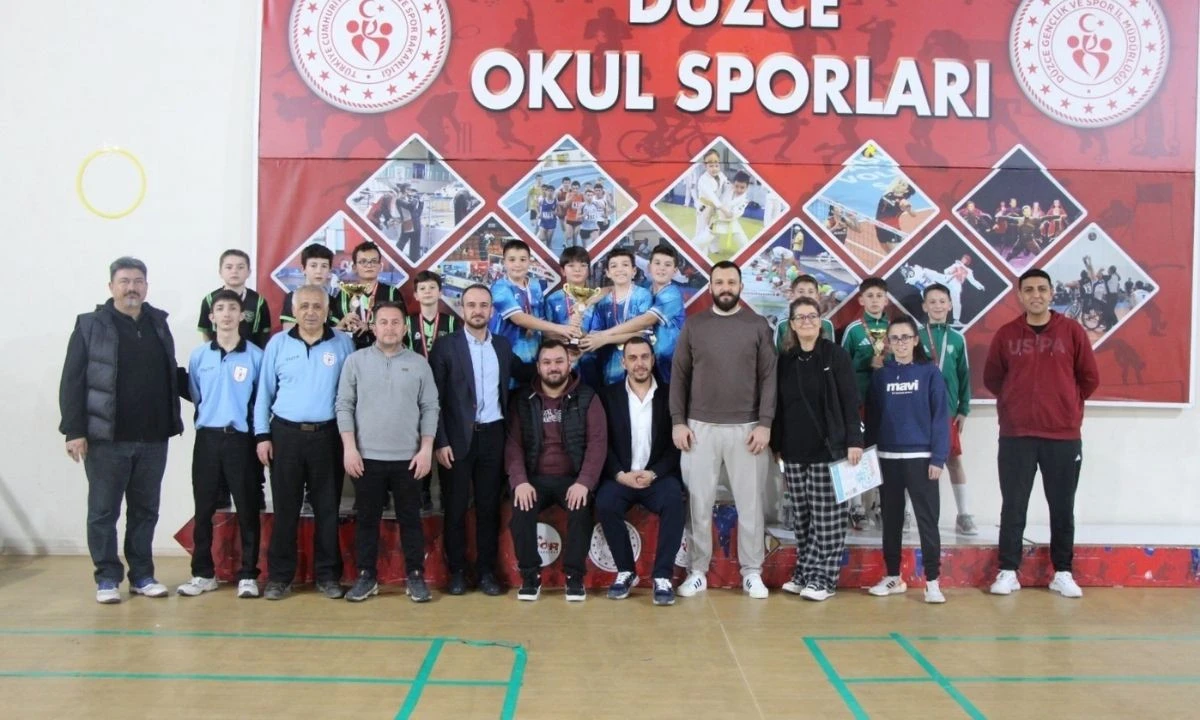 Düzce’de Masa Tenisi Şampiyonları Belli Oldu