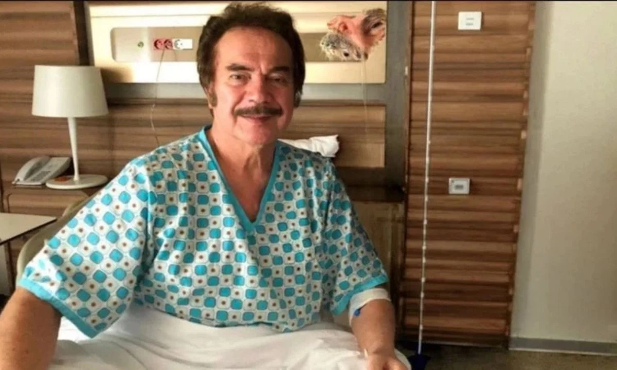 Orhan Gencebay’dan yeni kare geldi Hastaneye kaldırılmıştı! 