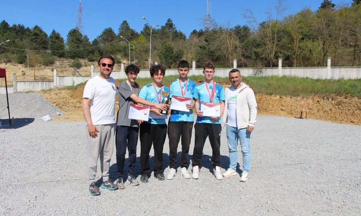 Düzce’de Bocce Şampiyonu Belli Oldu! Pakmaya Ortaokulu Zirvede