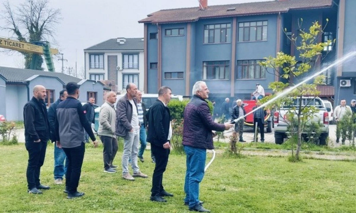 Düzce’de Alarm Öncesi Eğitim! 24 Gönüllü Yangına Hazırlandı