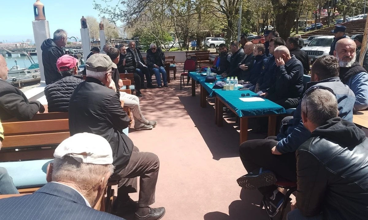 Düzce’de Balıkçılara Eğitim! Yeni Kurallar Anlatıldı