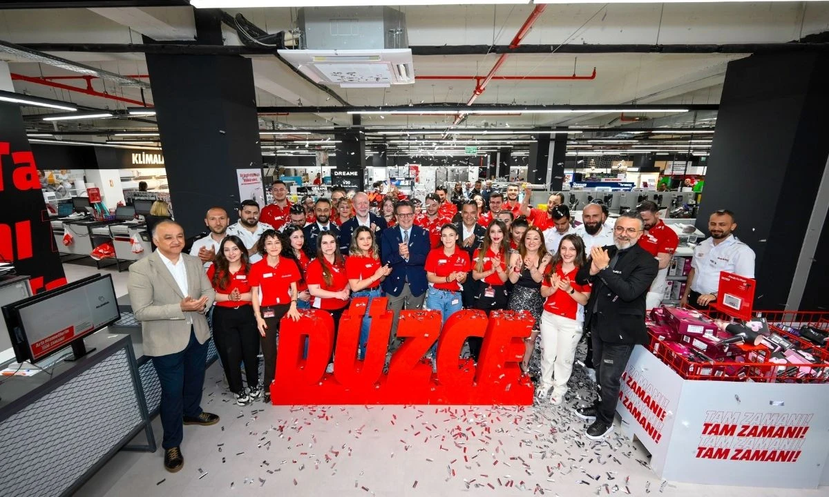 MediaMarkt Düzce Mağazasını Açtı: 28 Kişilik İstihdam Sağlayacak
