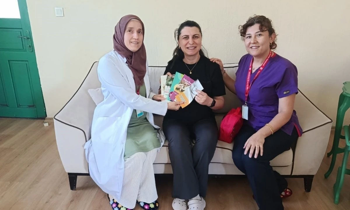 Düzce'de Anne Adaylarına Evde Sağlık Desteği