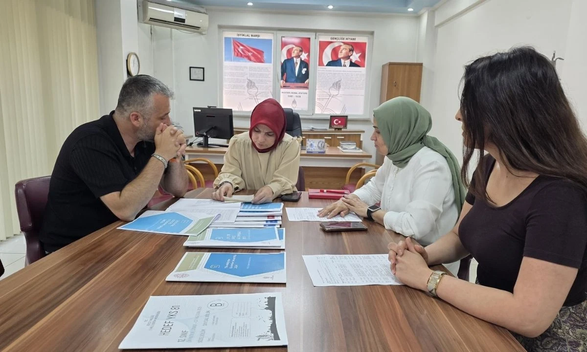 Düzce’de YKS ve LGS Tercih Süreci Masaya Yatırıldı