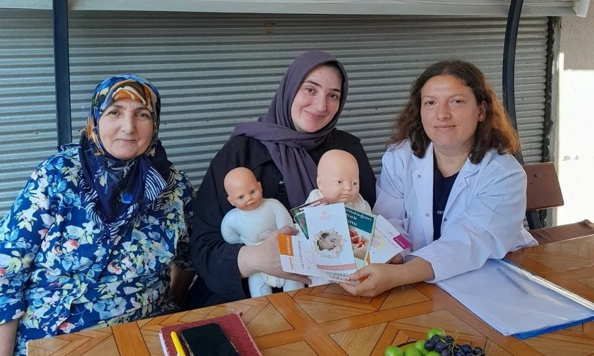 Düzce'de Anne Adaylarına Evde Sağlık Desteği