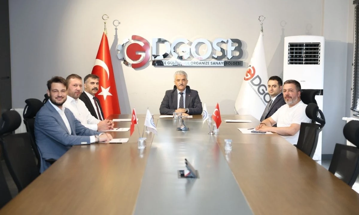 Düzce'nin üretim üssünde kritik toplantı! Yatırım ve istihdam masaya yatırıldı