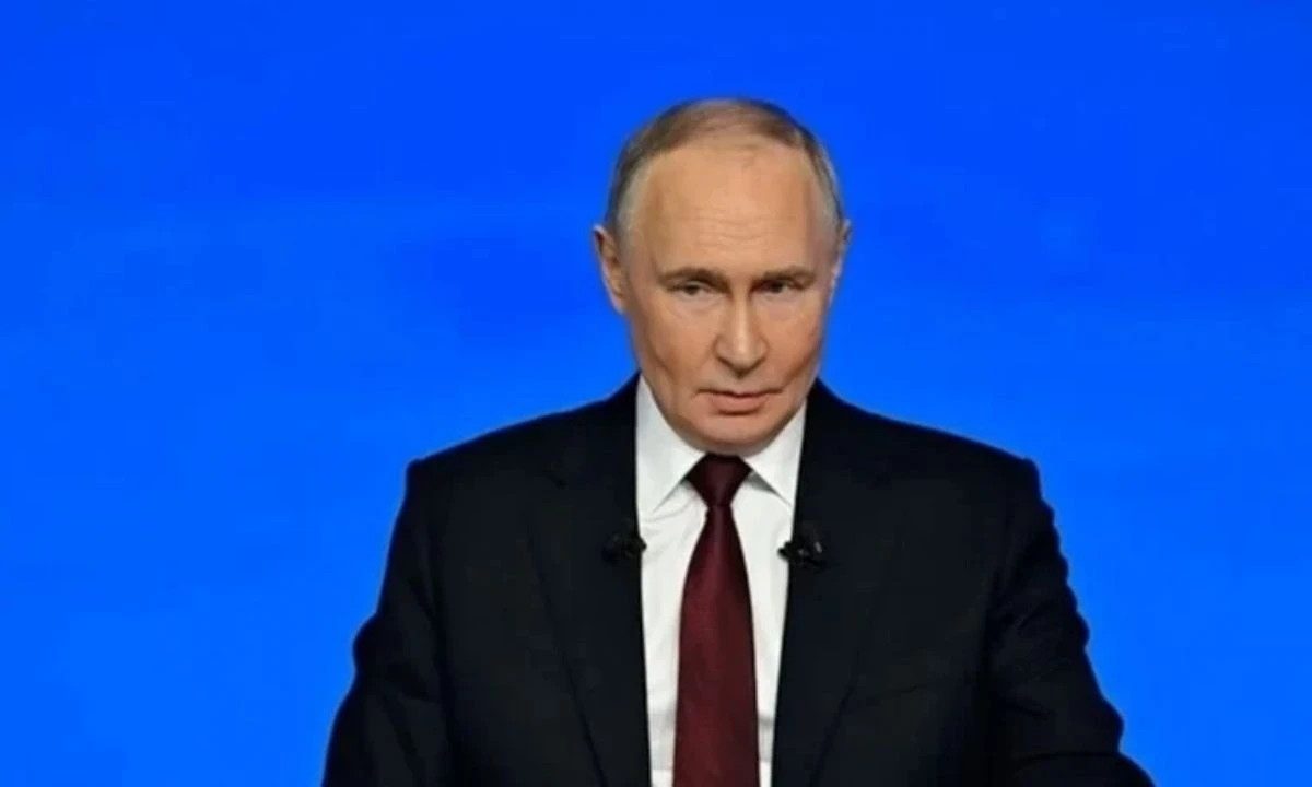 Vladimir Putin: Ukrayna'nın saldırılarına misliyle yanıt vereceğiz