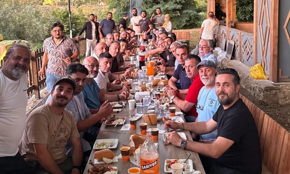 Afet Kahramanları Bu Kez Moral Pikniğinde Buluştu