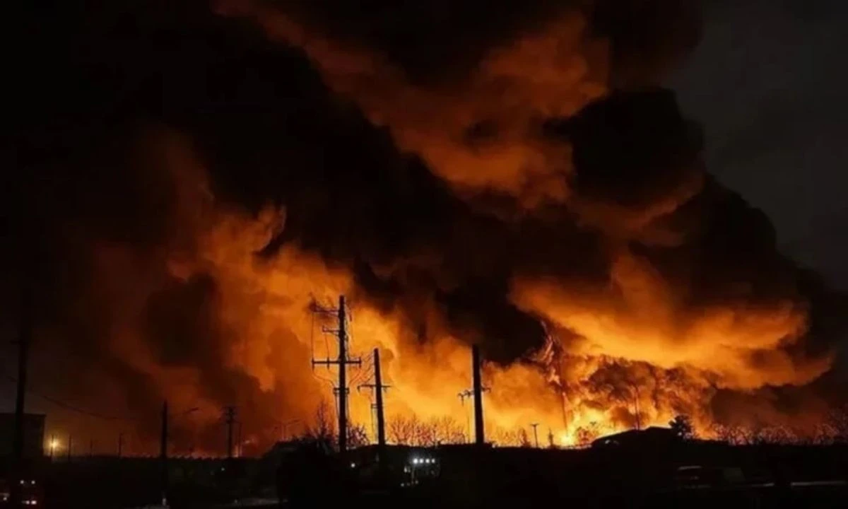 İran: ABD 3.Dünya Savaşı için ayırdığı silahları kullandı