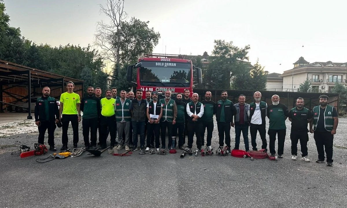 Düzce'de orman yangınlarına karşı gönüllü ekiplere kritik eğitim