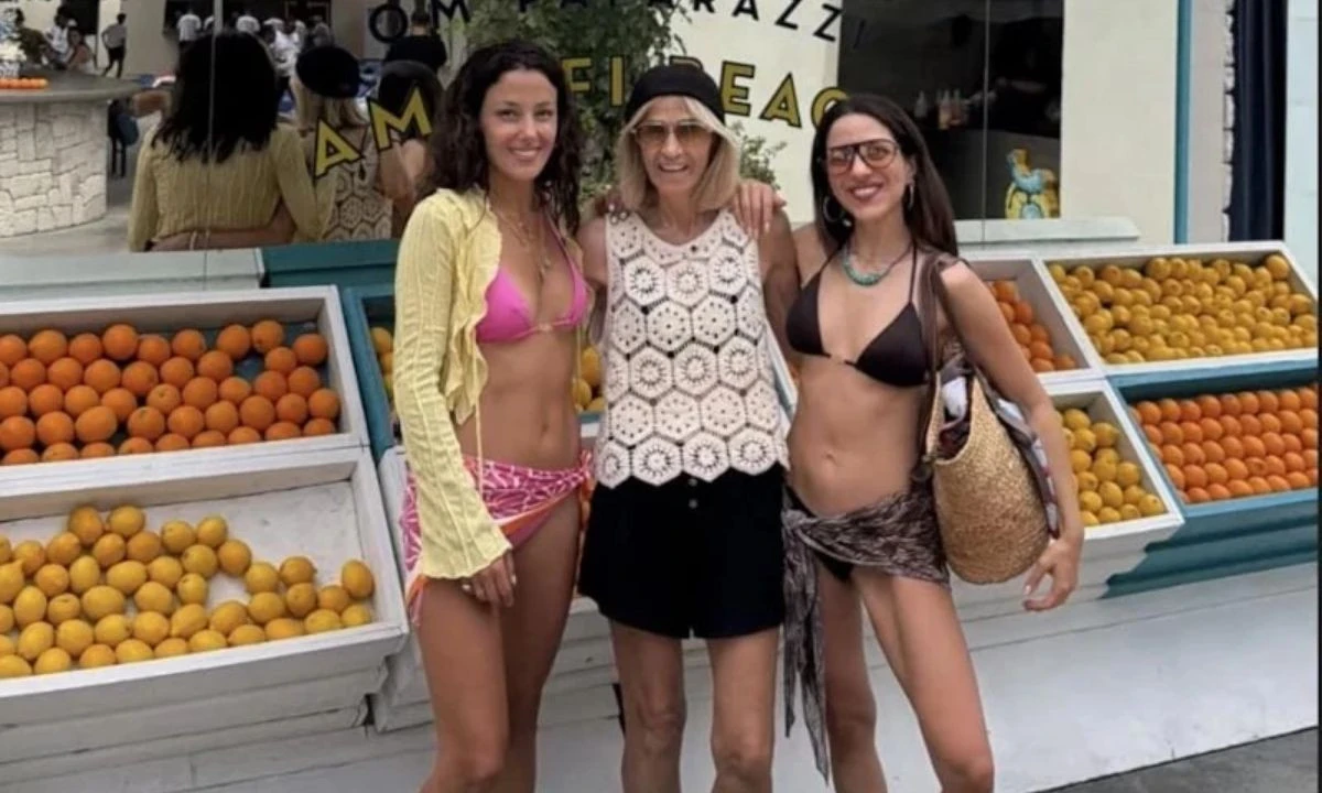Erkan Kolçak Köstendil ile tek celsede boşanmıştı! Cansu Tosun kurtlarını Bodrum'da döktü