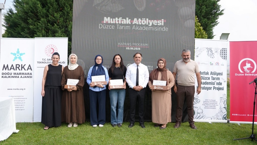 Düzce'de Kadınların başarısı güne damga vurdu