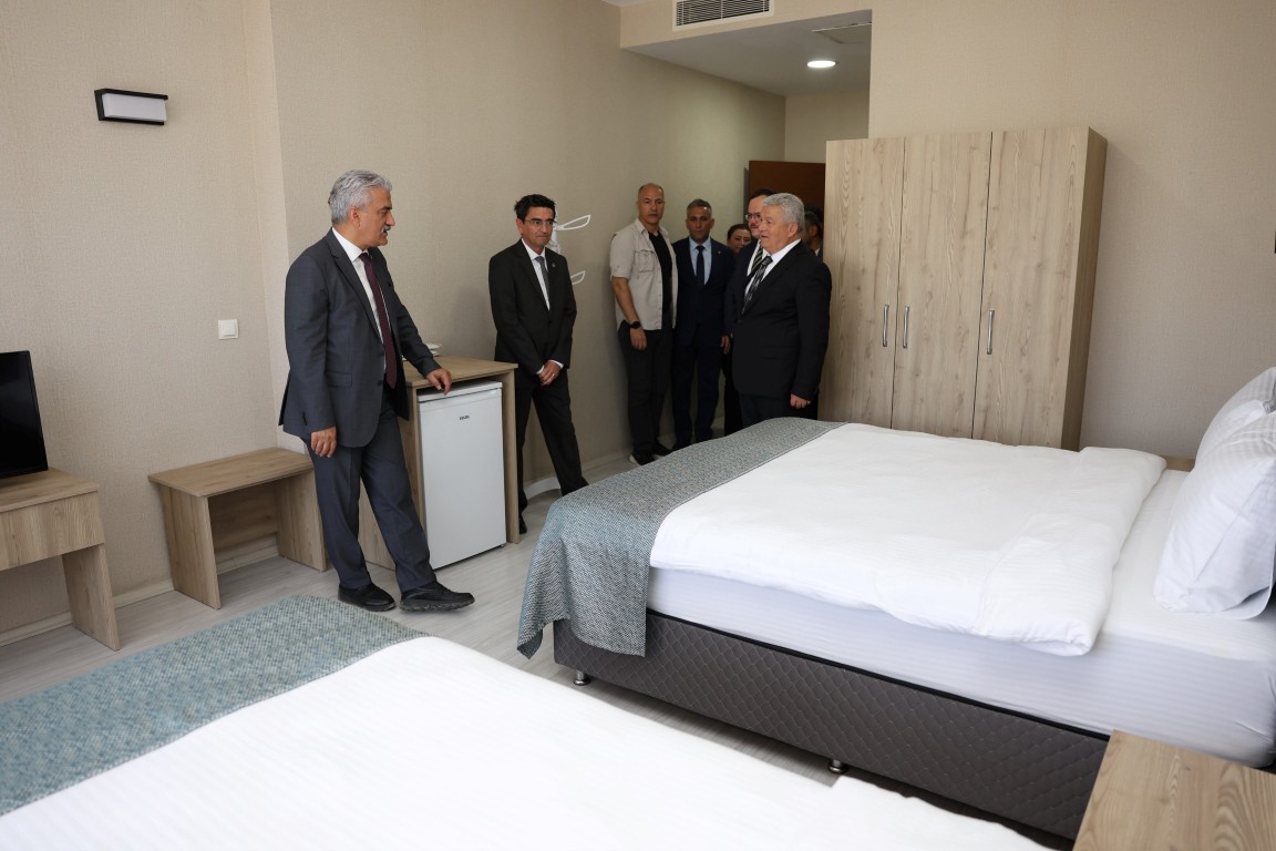 kaynasliya-yeni-misafirhane-vali-makas-tesisi-inceledi-2-081655