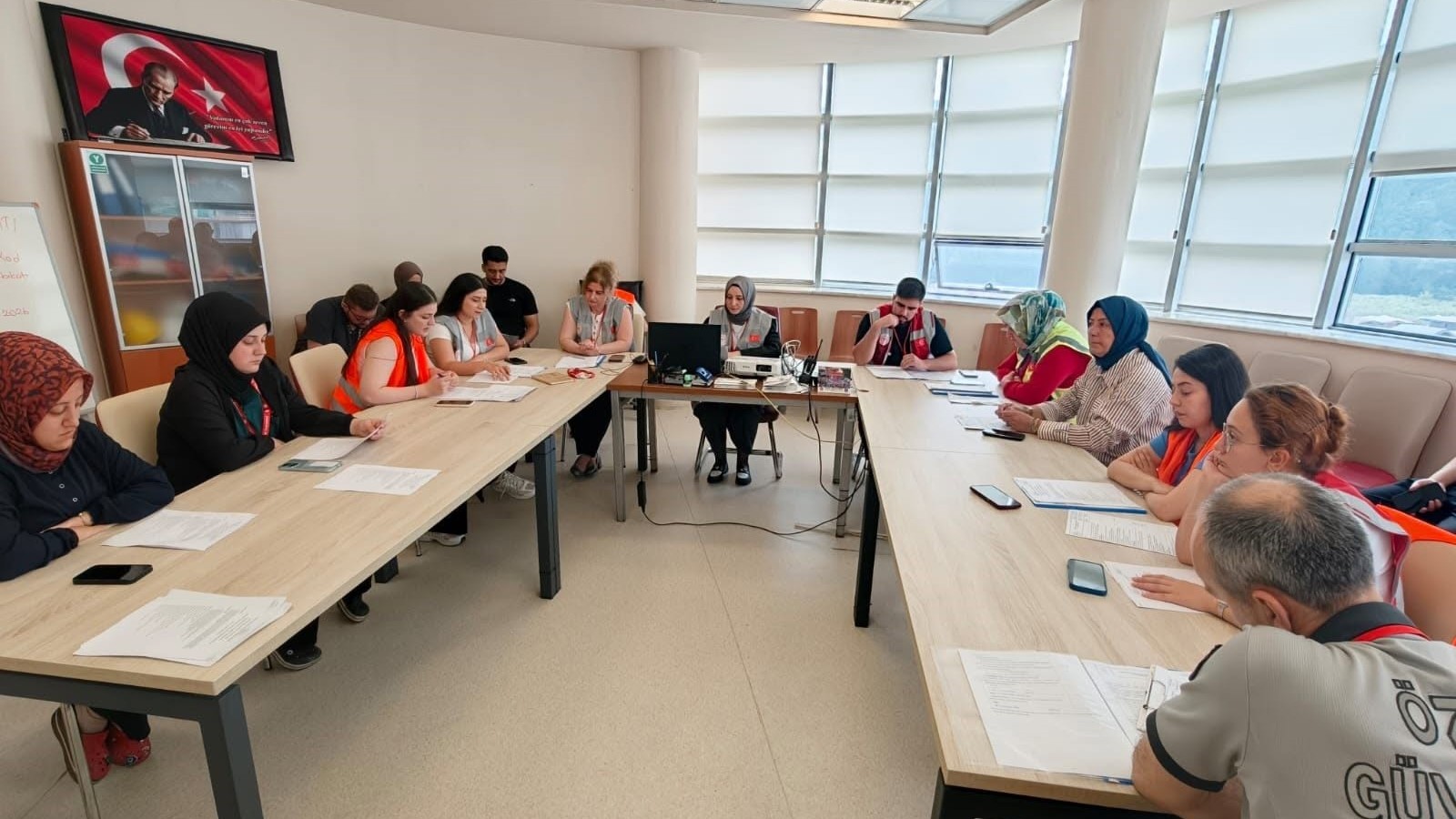 Yığılca Devlet Hastanesi’nde afet hazırlığı: HAP tatbikatı yapıldı