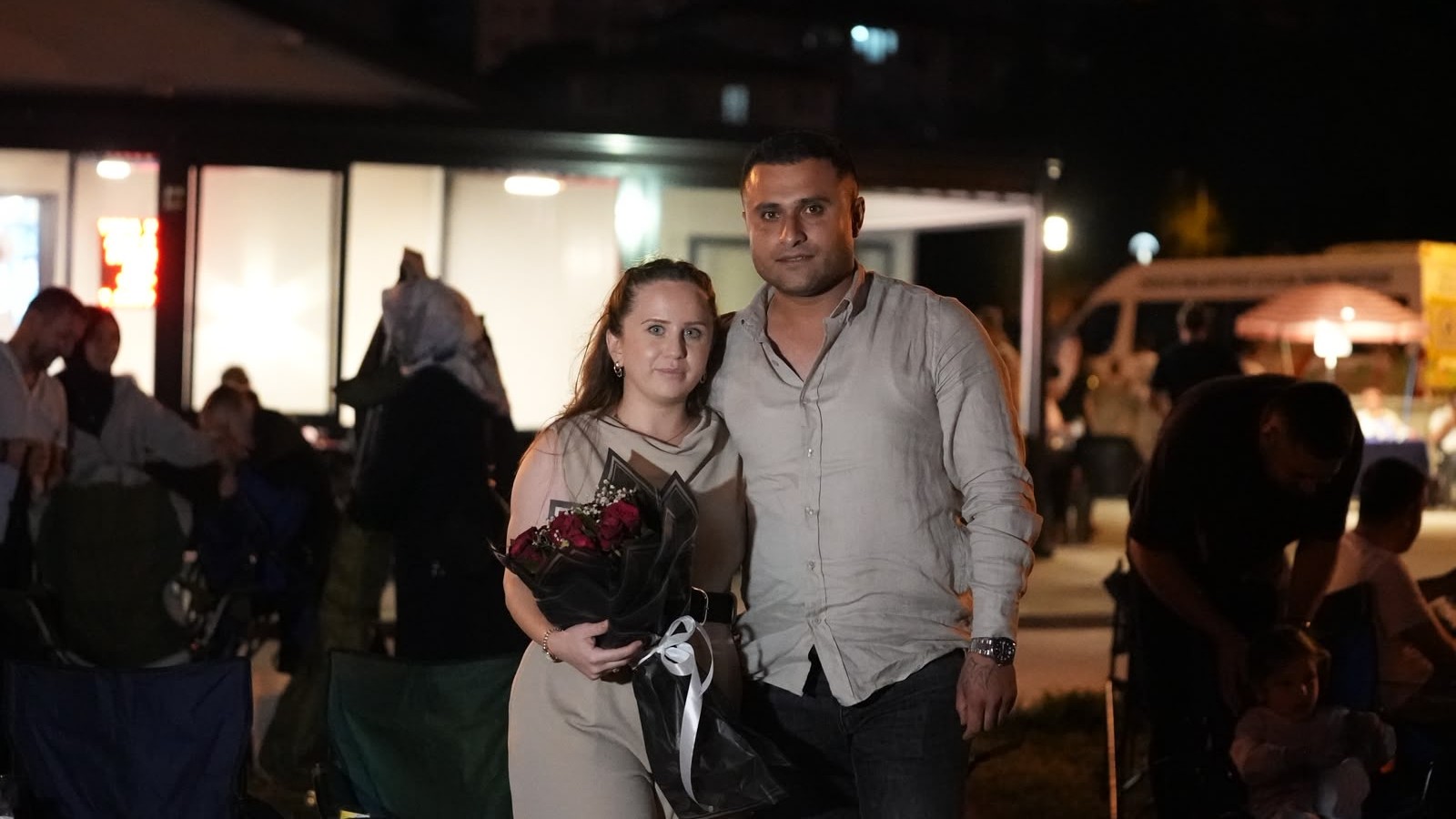 Sürpriz teklife alkışlarla destek