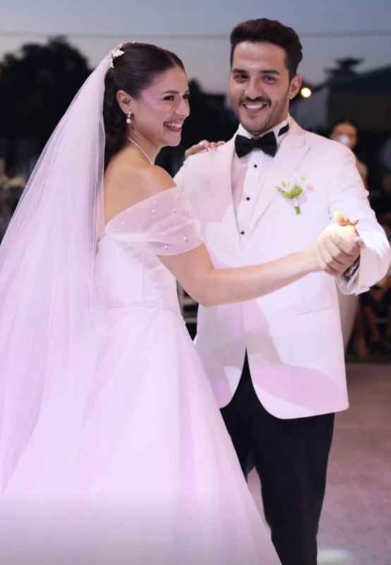 duzceli-survivor-yildizi-ayse-yuksel-evlendi-2-024550