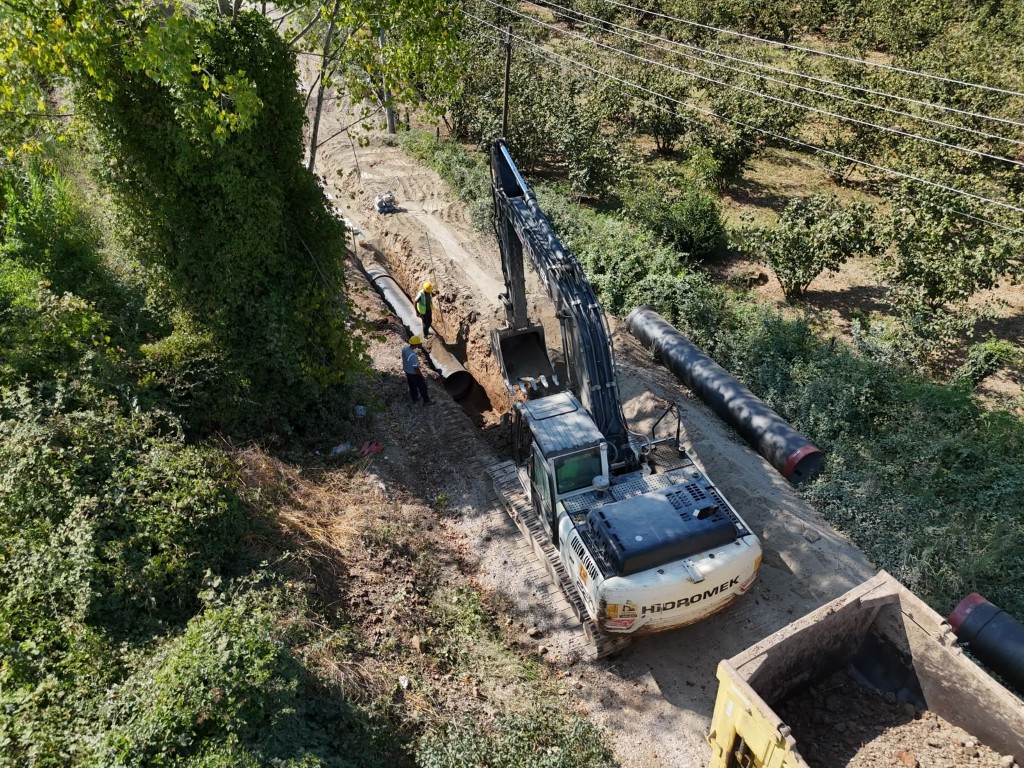 duzcenin-icme-suyu-sebekesinde-yeni-asama-35-kilometre-tamamlandi-12-092556