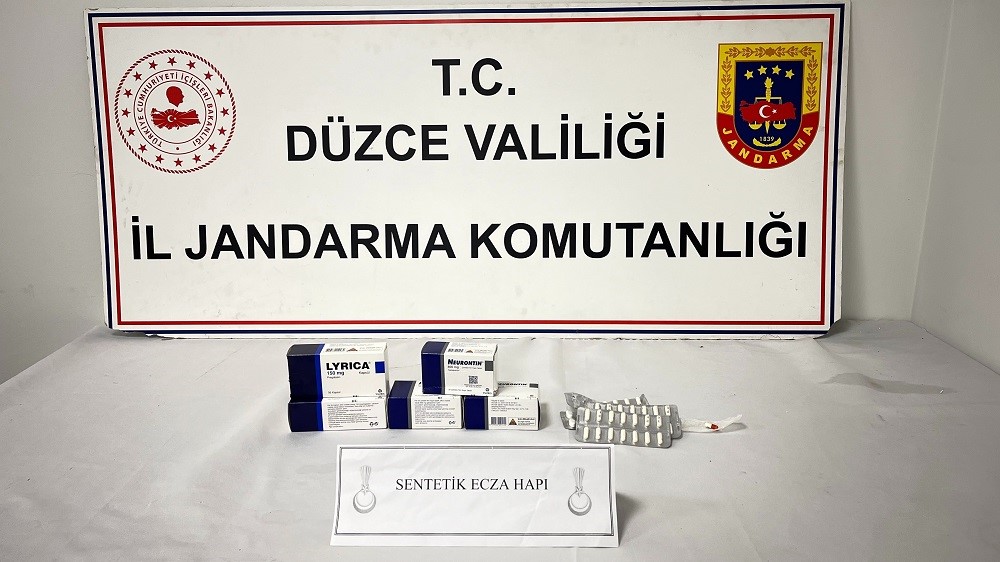 duzcede-7-gunun-bilancosu-170-olay-20-yakalama-kilolarca-uyusturucu-1-122527