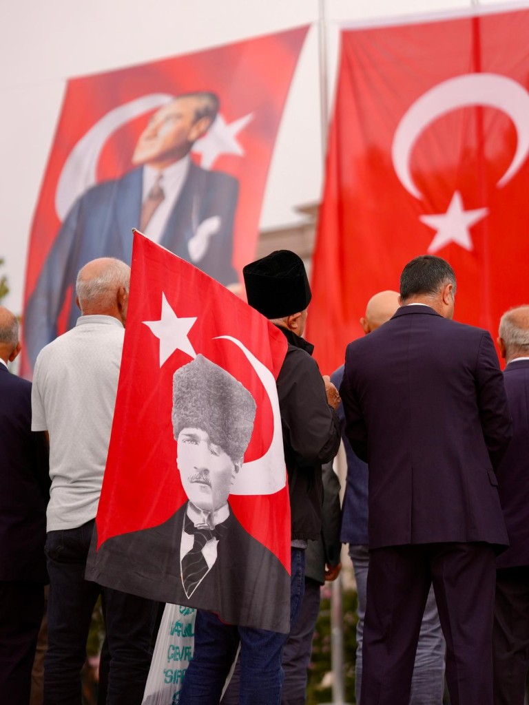 faruk-ozluden-30-agustos-mesaji-buyuk-zafer-milletimizin-kararliliginin-ifadesidir-21-054450