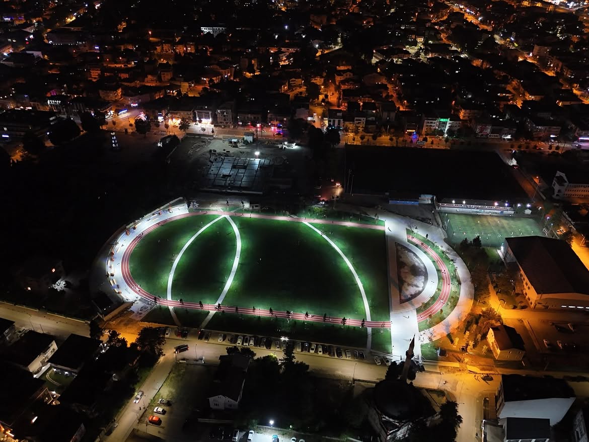 duzce-gece-uzaydan-nasil-gorunuyor-12-yillik-uydu-verileri-mercek-altinda-010051
