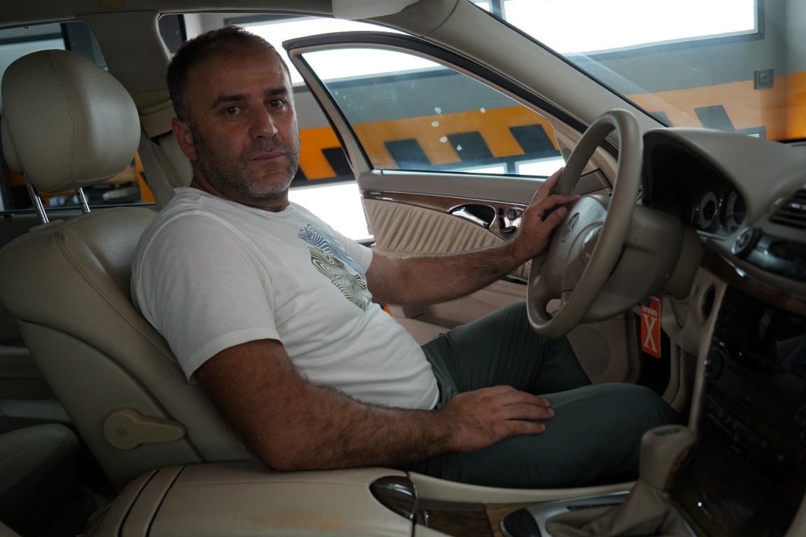 trafik-cezasina-bakmak-icin-e-devlete-girdi-mercedesi-beyaz-esya-cikti-6-103754