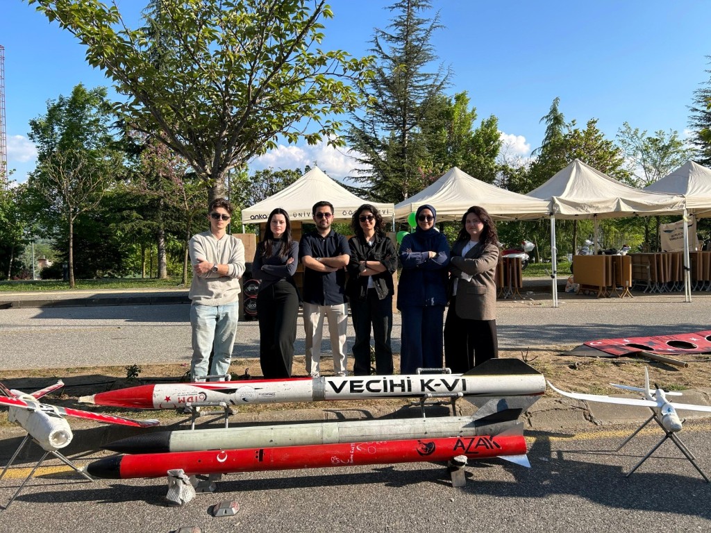 duzce-universitesine-teknofestte-ilk-derece-turkiye-ucunculugu-geldi-2-104929