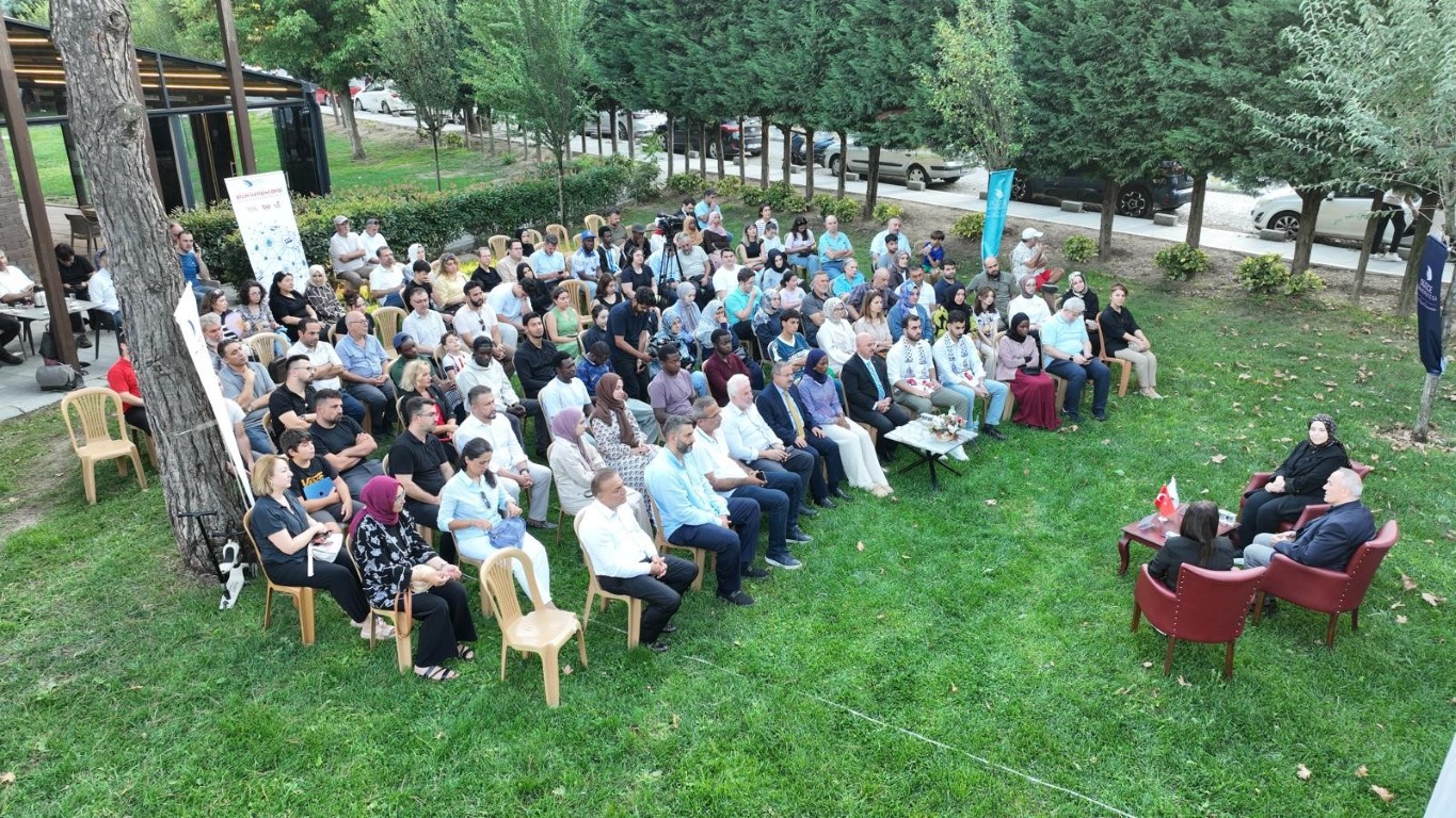 filistinli-akademisyen-duzceden-anlatti-gazzede-cocuklar-egitime-tutunuyor-2-030211