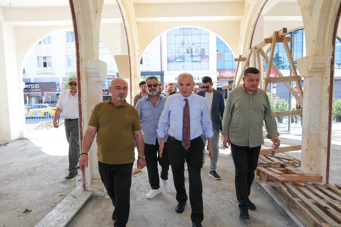 duzcenin-yeni-kutuphanesi-icin-tarih-verdi-bu-kis-cocuklar-burada-ders-calisabilecek-7-020126