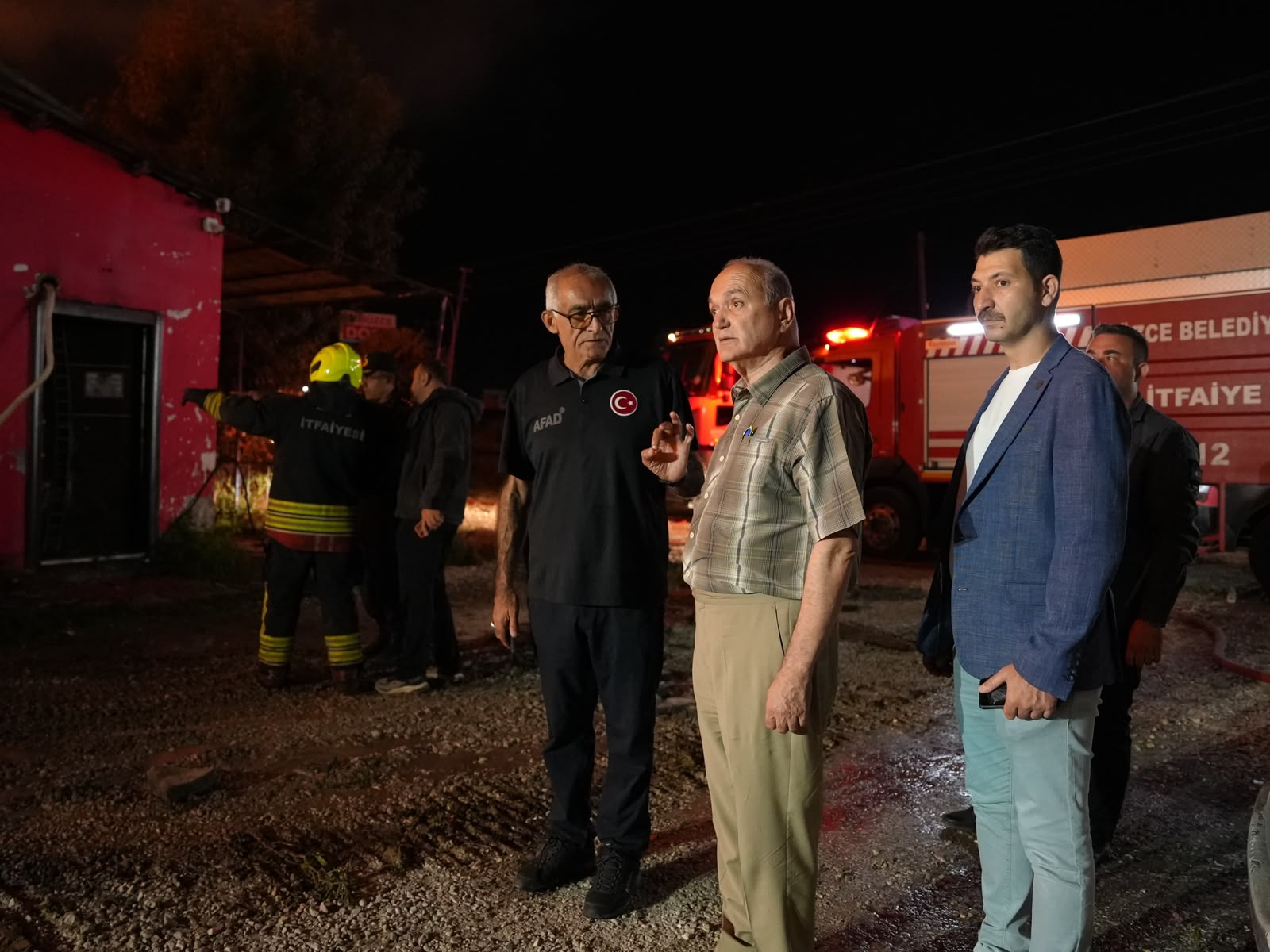 duzce-door-yangini-kontrol-altina-alindi-85-personel-30-aracla-mudahale-12-015219