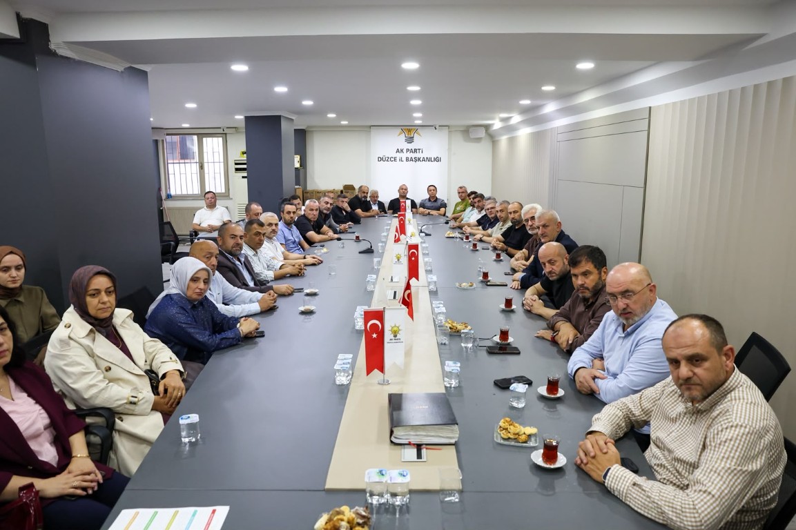 duzcenin-merkezinde-buyuk-donusum-ozlu-yeni-projeleri-tek-tek-acikladi-4-080736