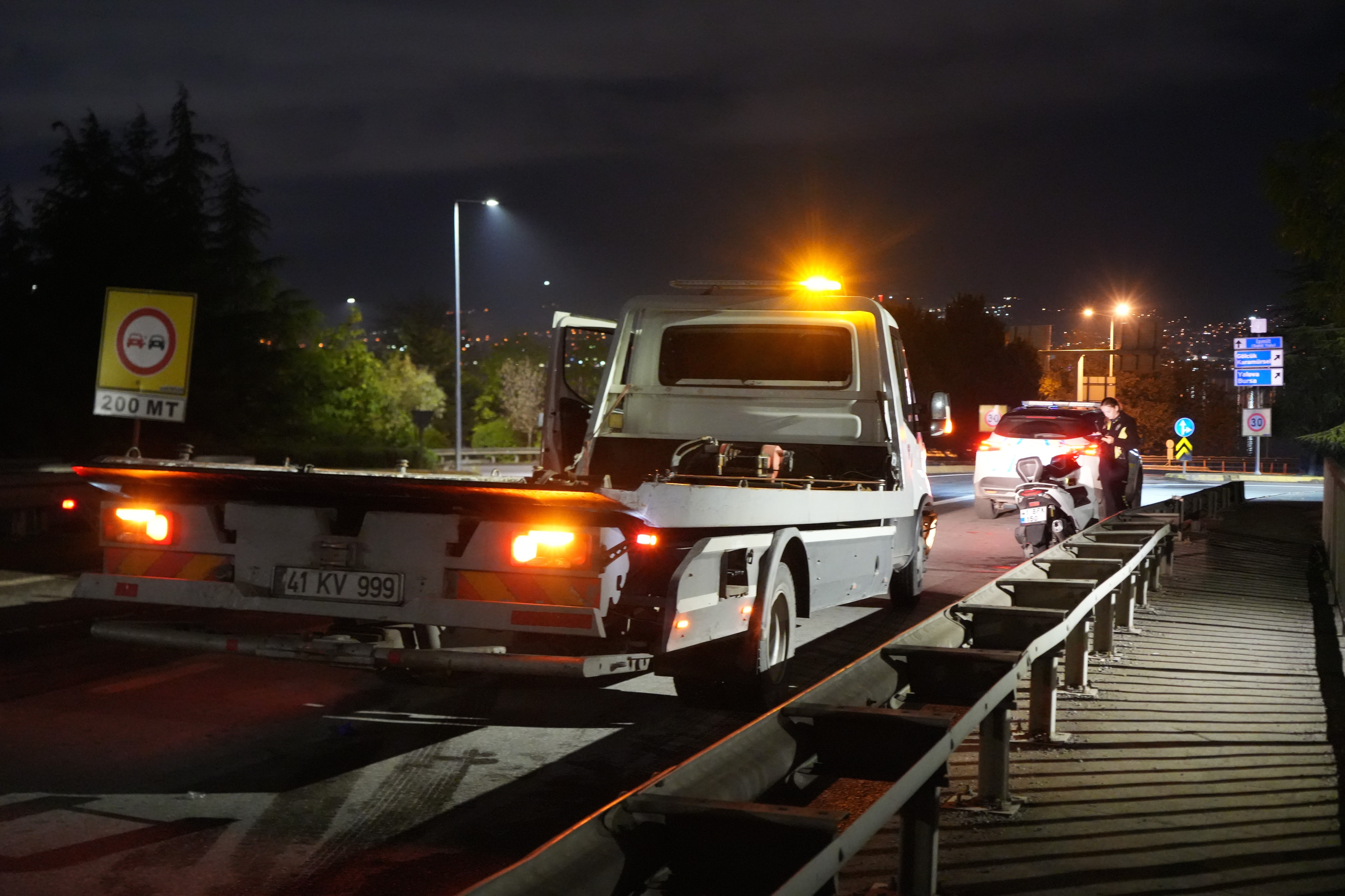 gece-motosikletiyle-yola-cikti-34-yasindaki-bulut-bilgin-hayatini-kaybetti-3-091606