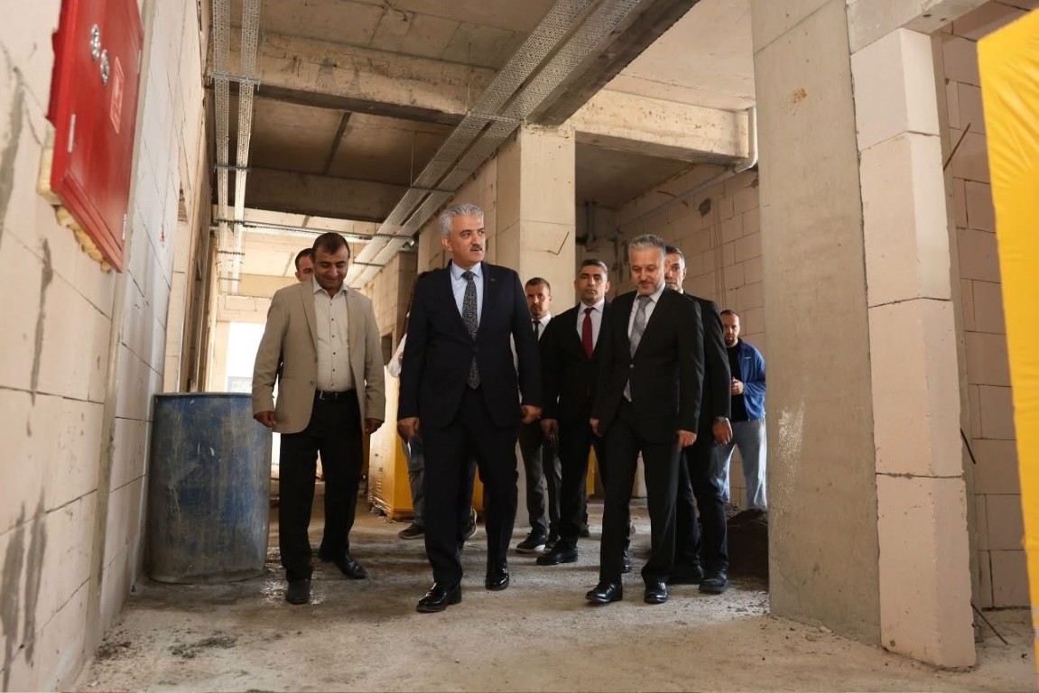 duzcede-merkez-1-nolu-asm-icin-yeni-donem-uzun-mustafadaki-bina-tamamlanacak-3-013104
