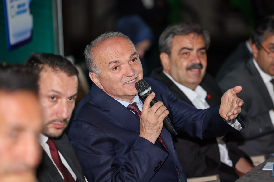 Akınlar Mahallesi'ndeki buluşmadan kareler
