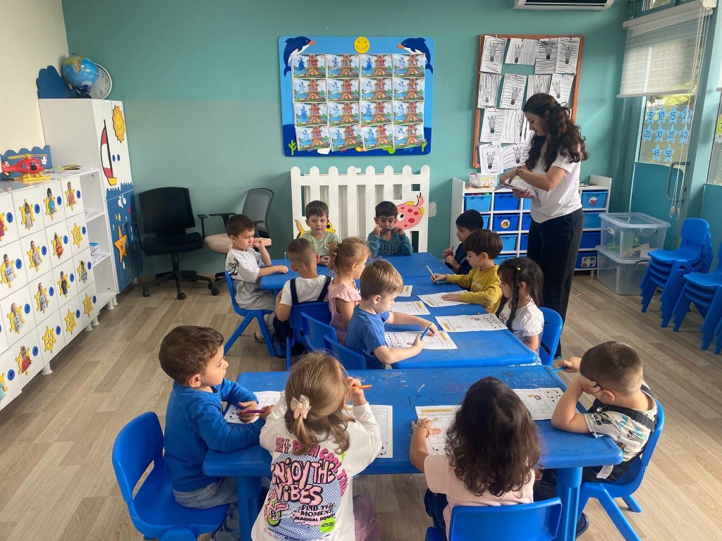 duzcede-minikler-kodlamayi-uygulamali-ogreniyor-3-043723
